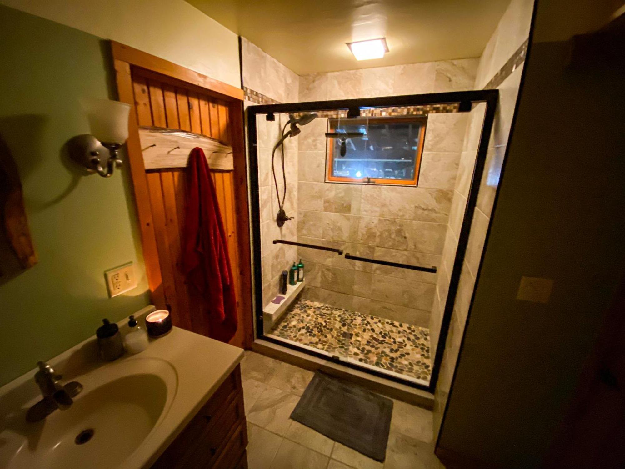 Llama House Adk Wevertown Ngoại thất bức ảnh